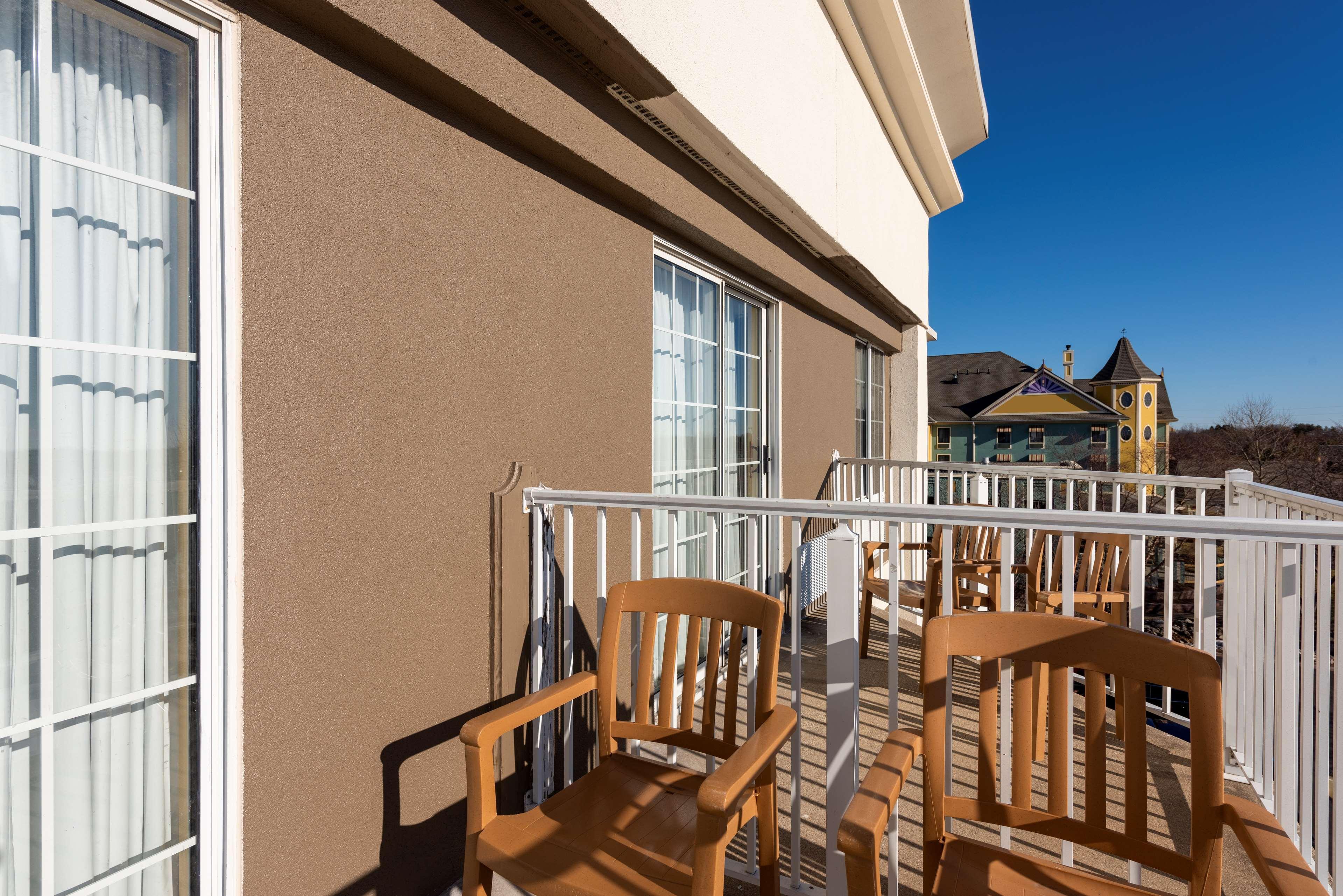 Hampton Inn Holland Exteriér fotografie