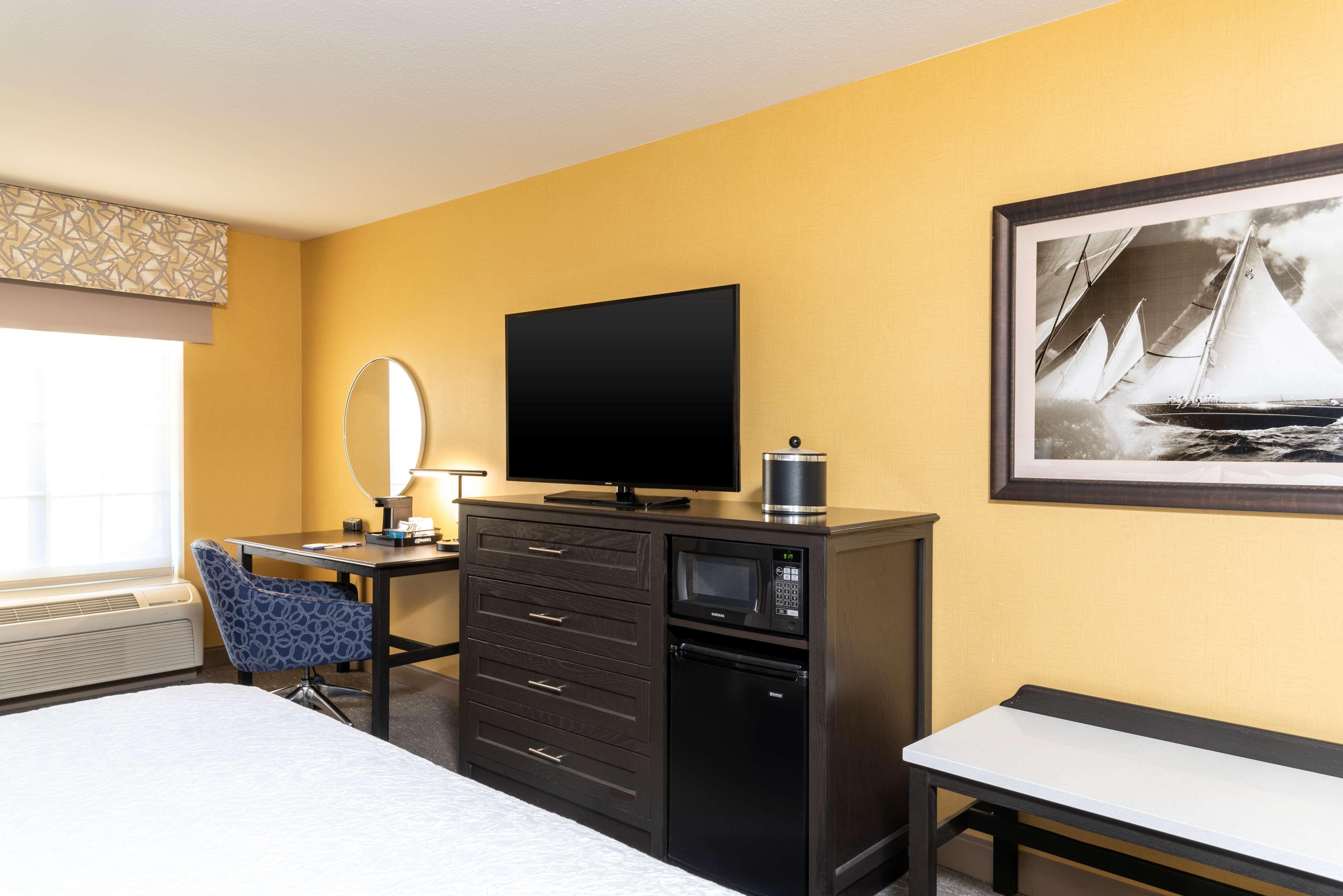 Hampton Inn Holland Exteriér fotografie